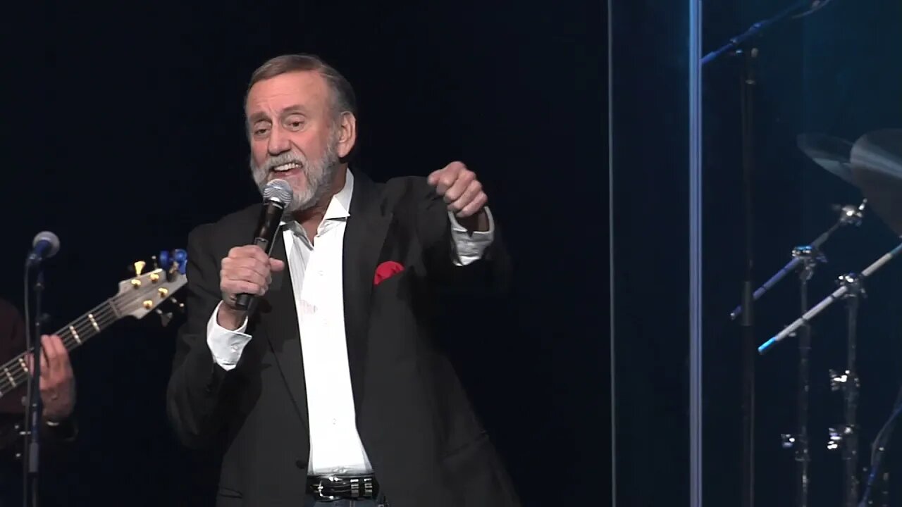 Ray Stevens - "Sgt Preston Of The Yukon" (Live at Casino Rama, 2015)