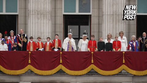 King, Queen spoke about safety issues on Palace balcony: lip readers