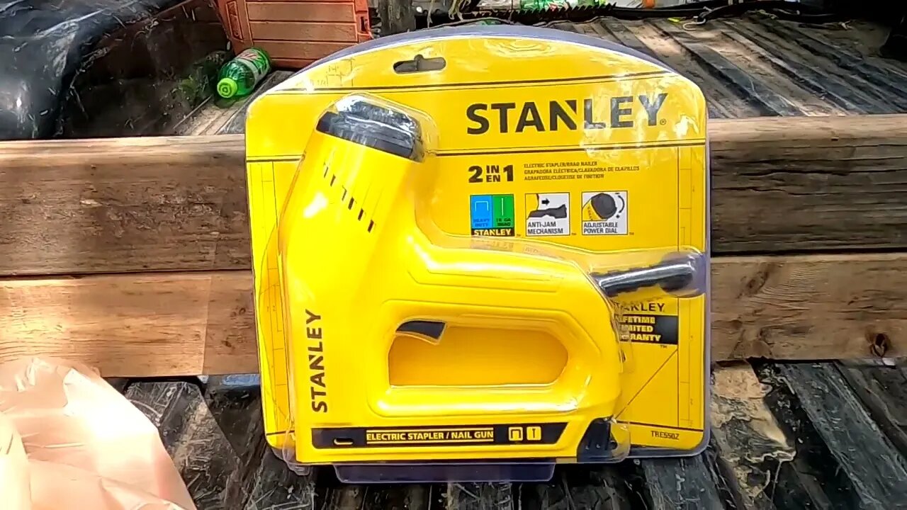 Stanley TRE 550Z Stapler 2 in 1 Stapler Nailer