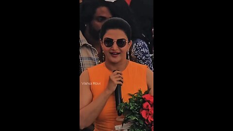 Honey rose hot mass entry