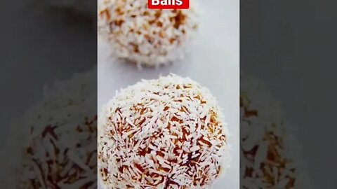 No Bake Coconut Date Balls