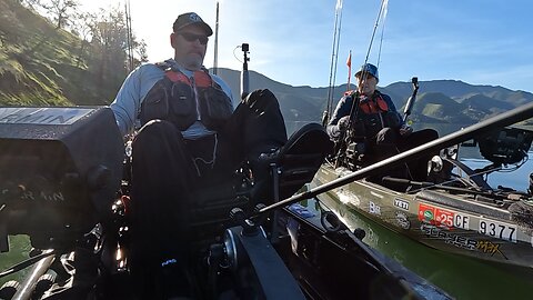 Outdoor couple out on Lake Berryessa!