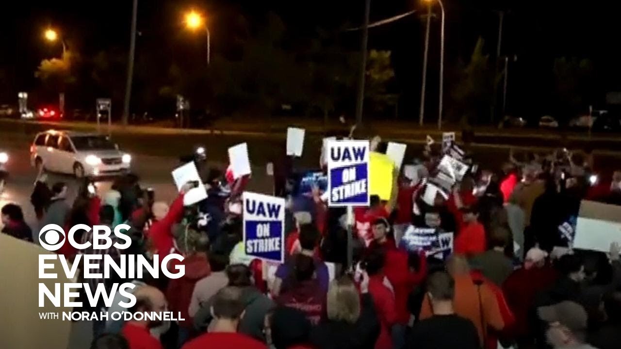 Thousands of autoworkers go on strike against Big 3