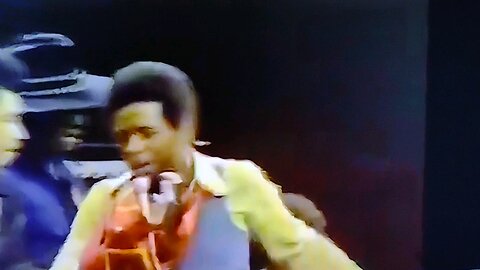 Al Green 1973 Here I Am (Come And Take Me)Soul Train Live