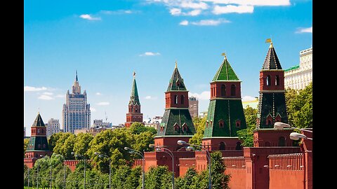 What are the walls of the Moscow Kremlin hiding?