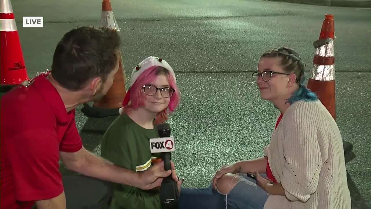 Fox 4 talks to those who came to Cape tree lighting