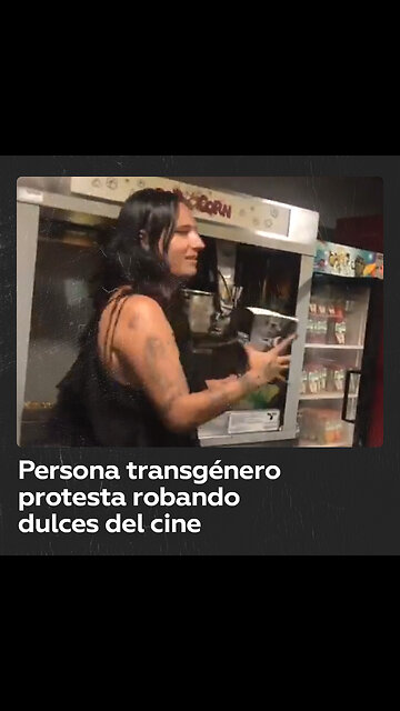 Persona transgénero organiza protesta por “acto de discriminación” en cine mexicano