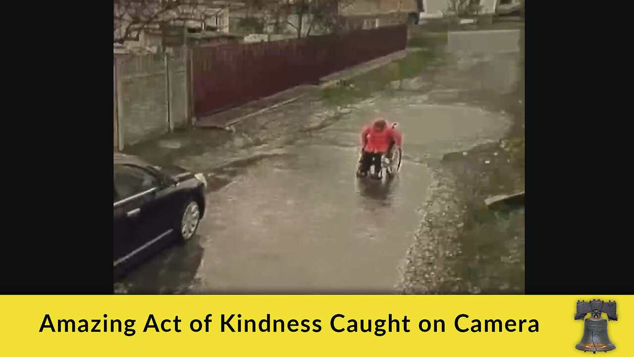 Amazing Act of Kindness Caught on Camera