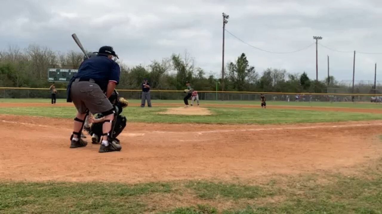 This kid has potential from the plate and the mound ⚾️