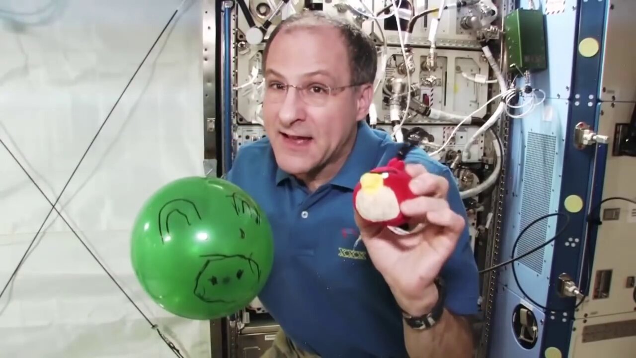 NASA - How Angry Birds were made in Space