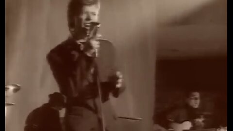 David Bowie - Never Let Me Down