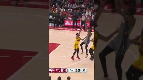 KD Drains Ridiculous One Legged Three