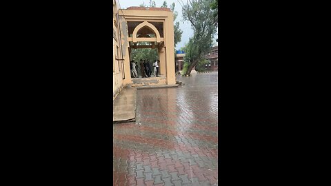 Rainy University day #rain #university #nature #life #friends