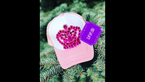 Pink embellished snapback