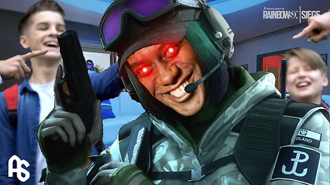 Siege is so weird but so good at the same time