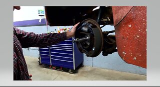 How to install drum brakes on the front of an old Ford F1 (part four)