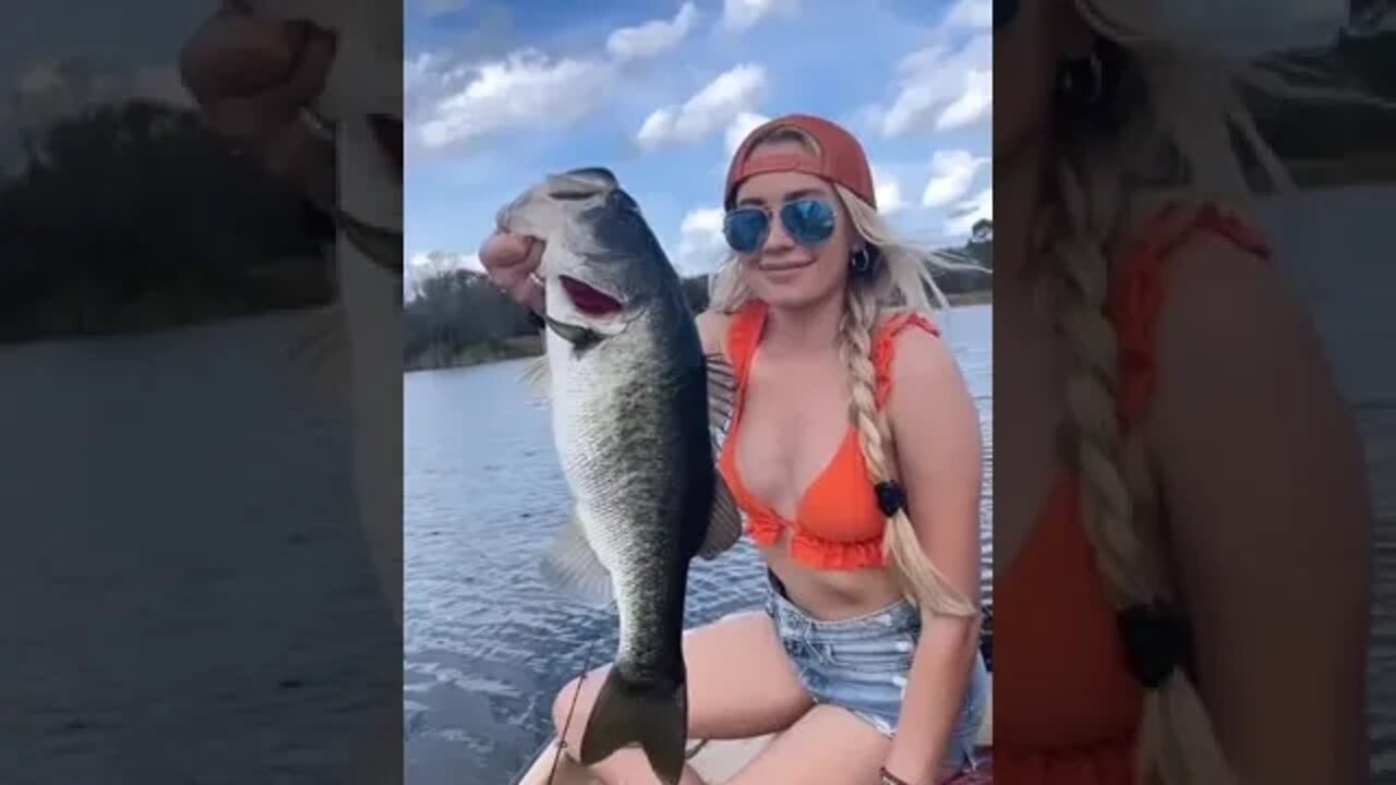 Looking gorgeous😍😍 😋🤘 during fishing!