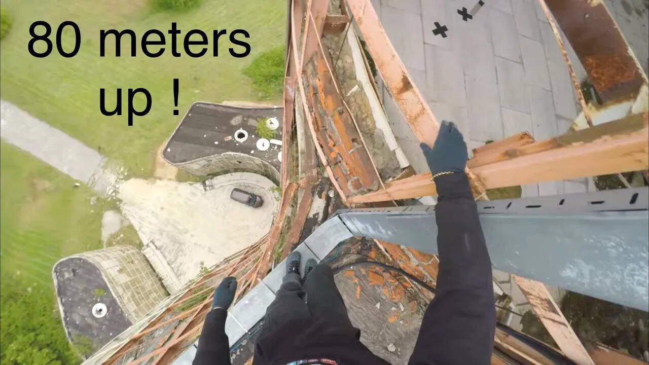 What it feels like to climb an abandoned Building