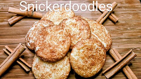 Soft and chewy snickerdoodle cookies