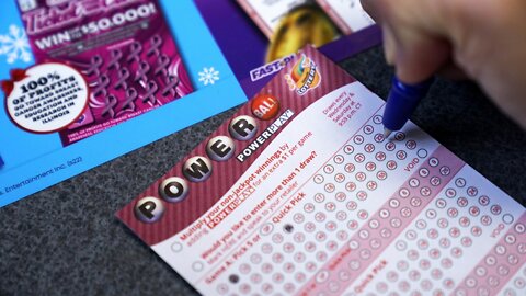 Powerball Jackpot Soars To $1.2 Billion After No Winner Drawn