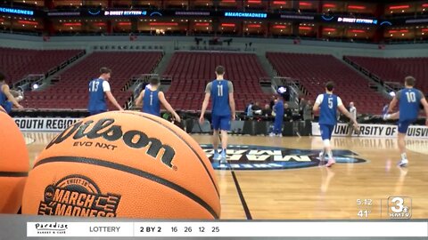 CU Men Practice in Louisville Preparing for Princeton in Sweet 16