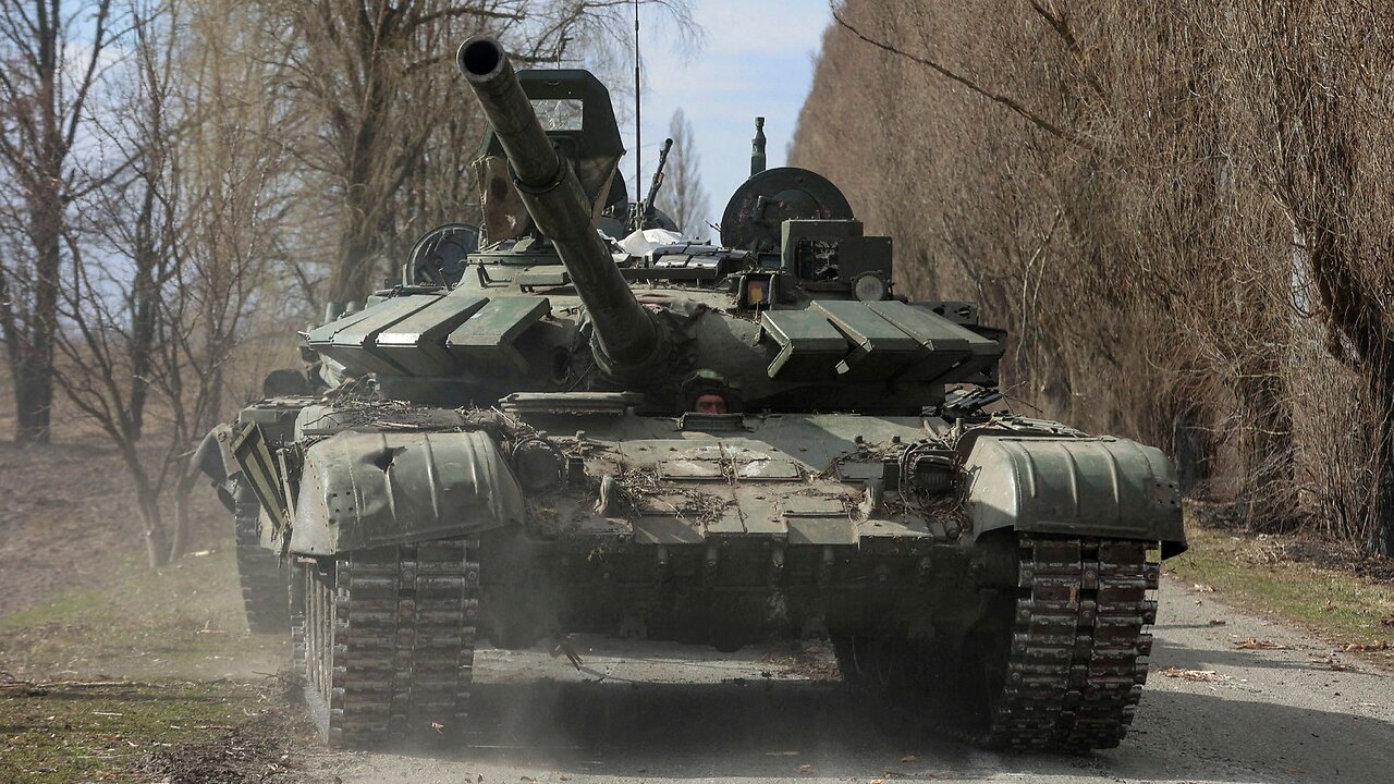 UKRAINE RECEIVES TANKS