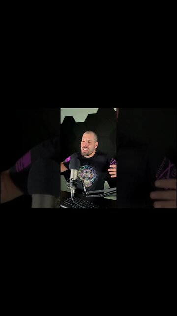 Woman Complaints about Men not sharing their feelings 😳 . #shorts