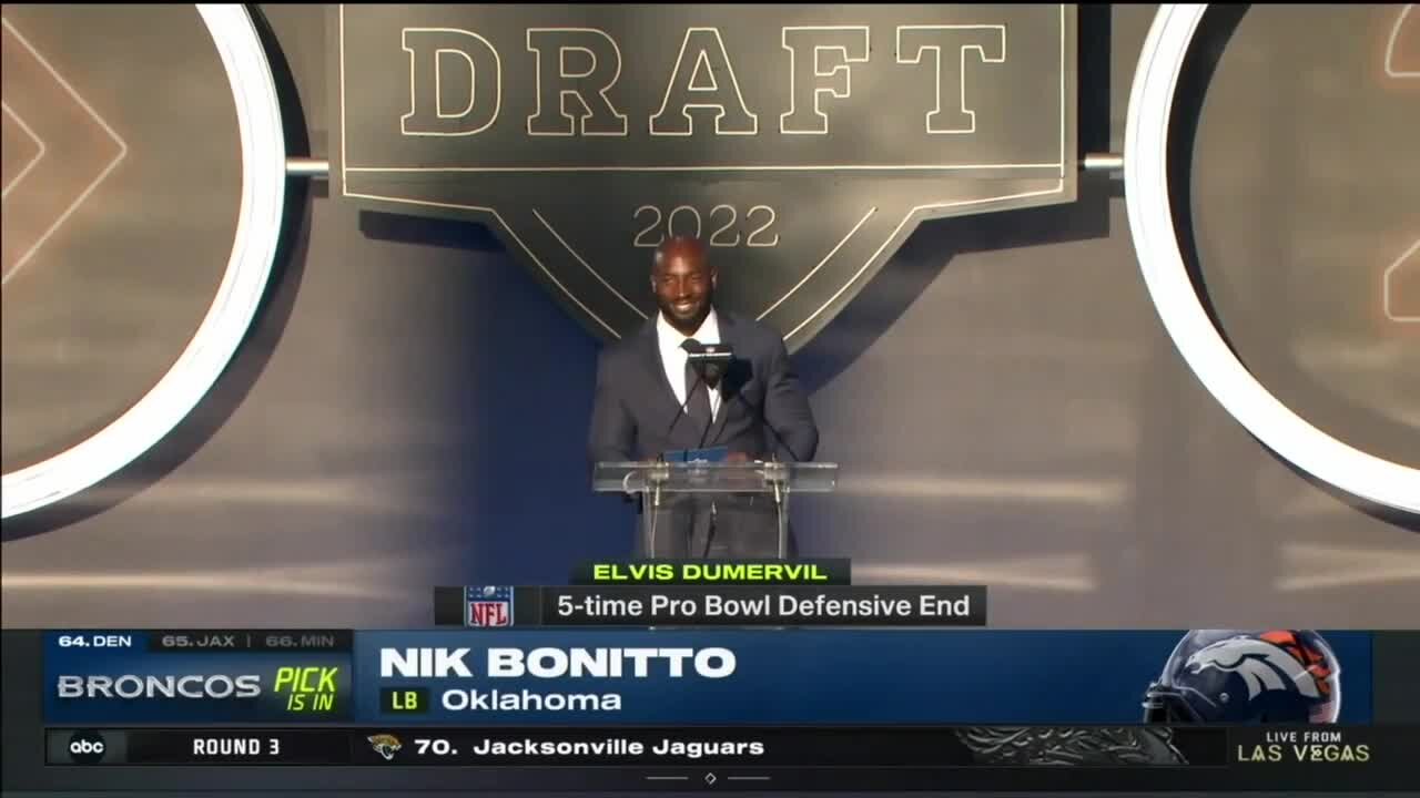 Denver Broncos select edge rusher Nik Bonitto with their first pick in 2022 NFL Draft