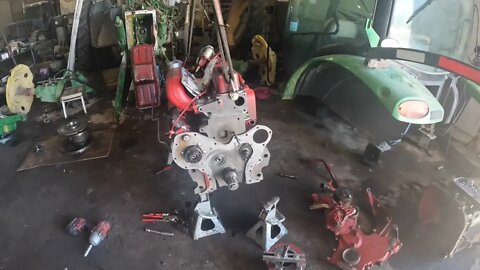 New Holland Genesis 7.5 rebuild pt2