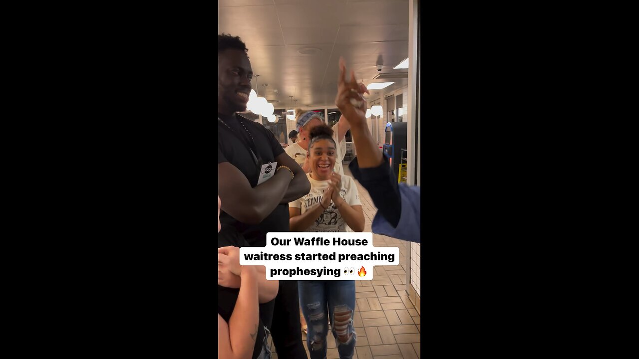 Preaching it in here at the waffle house Praise Jesus🤲🏻🕊️✨🫶🏻