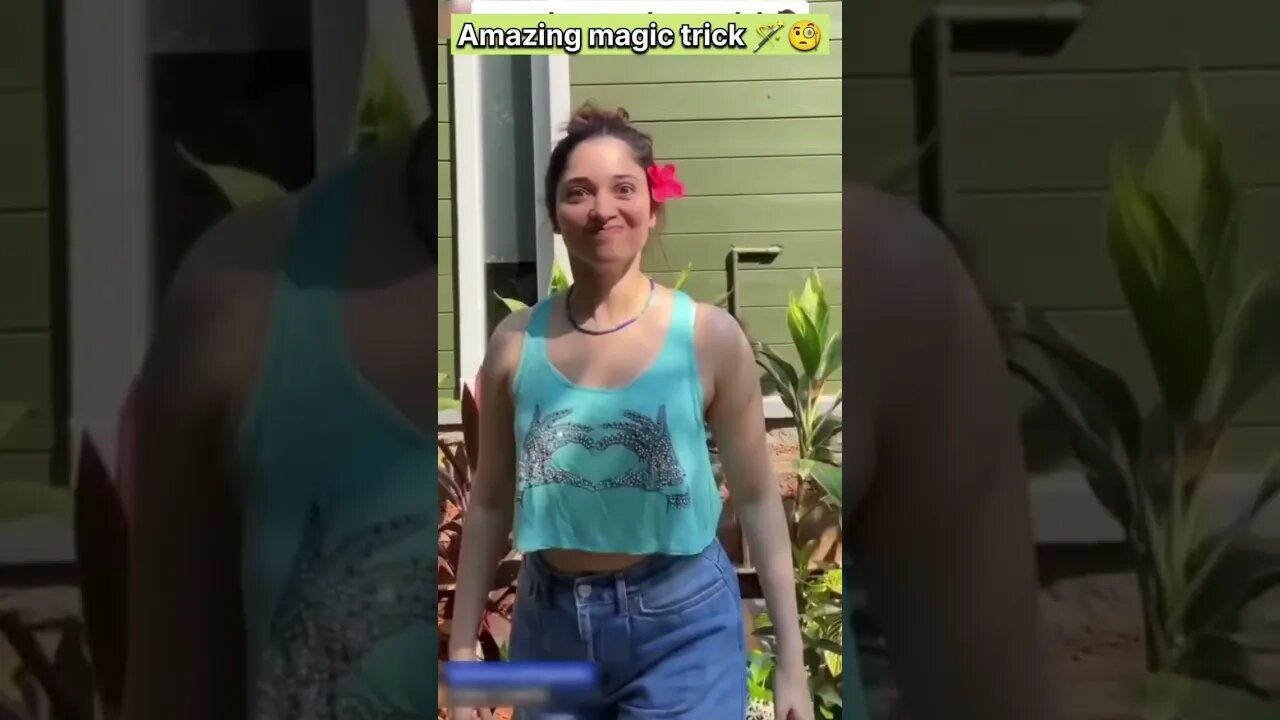 tamannaah bhatia kha gai puri podha 🤣🤣 / tutor magic #trending #viral #shorts