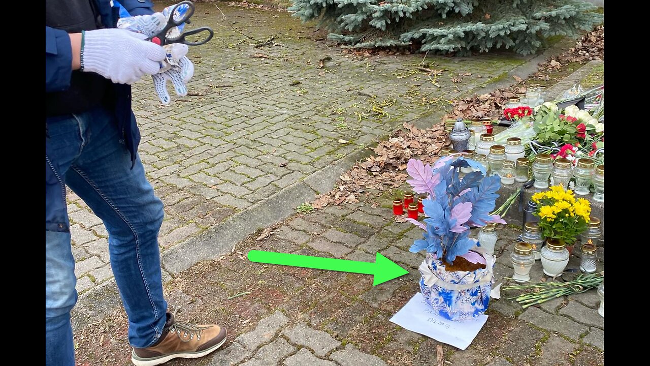 A Lithuanian man brought a bucket full of s#it to the Moscow terrorist attack memorial