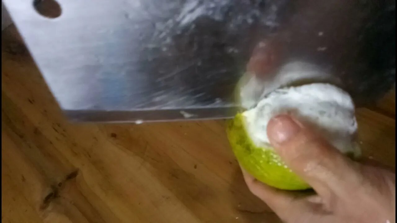 这个是叫做柑橘吗？皮好厚肉也不甜