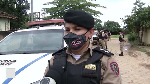 Tumiritinga: PM procura criminosos que invadiram uma casa e fizeram uma família refém