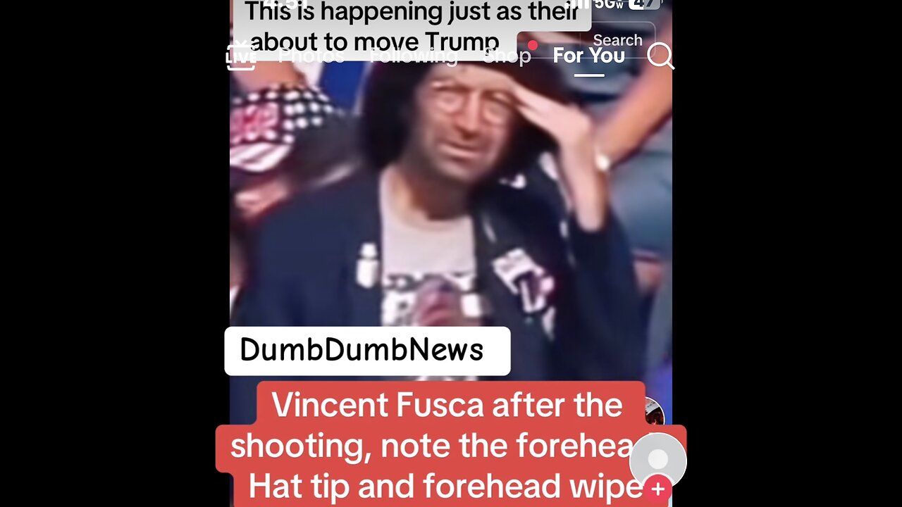 Vincent Fusca Gestures After Trump Assassination Attempt