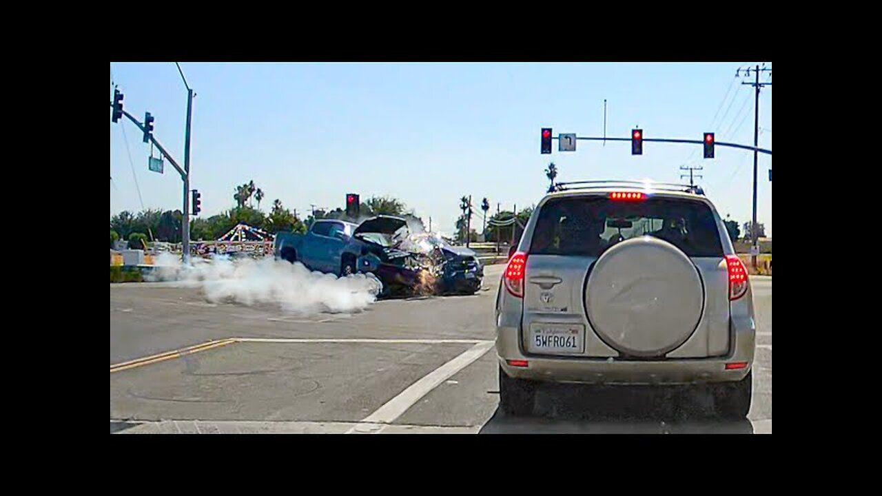 EXTREME CAR CRASH PICK UP T-BONES SUV INTO CANAL!! DASHCAM
