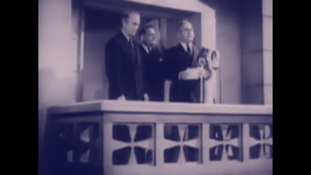 Flash Gordon: Space Soldiers Conquers The Universe. (Public Domain Short).