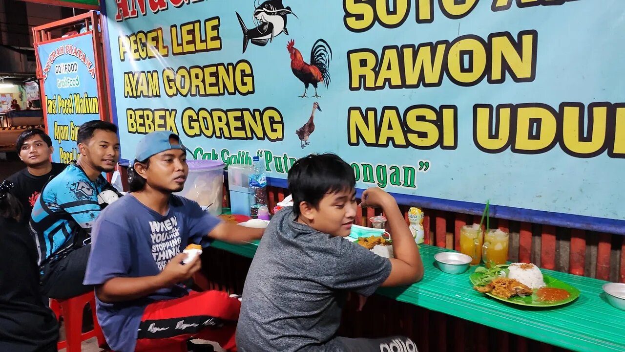 NgabubuRIDE Gowes Sore Sambil Cari Buka, Cak Galih Putra Lamongan