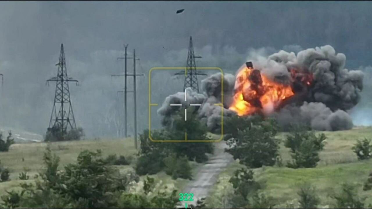 Russians laid mines behind enemy lines - 1 IFV plus 10 soldiers blown up