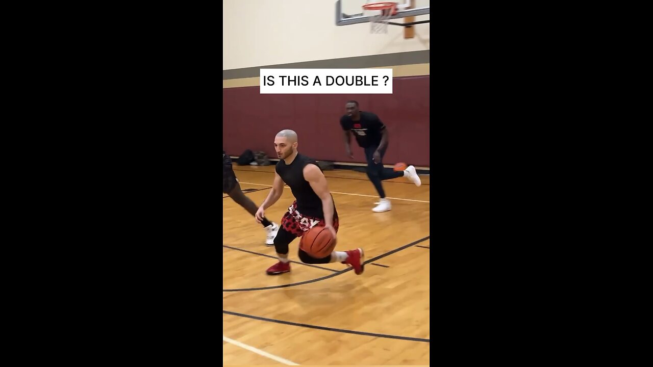 Can’t believe they called this ? Mic’d up 5v5 Basketball