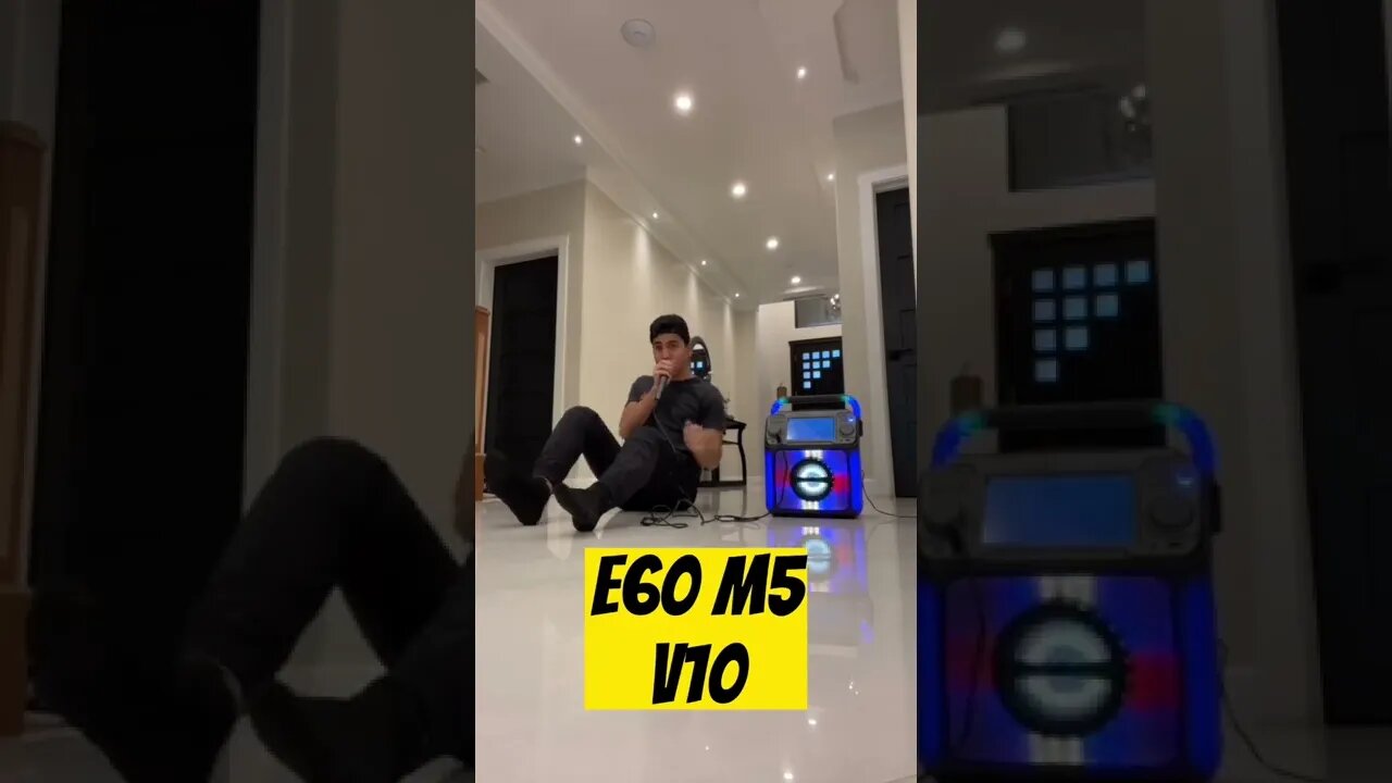 CAR SOUNDS IN AN ECHOEY HALLWAY *MICROPHONE* 🤪
