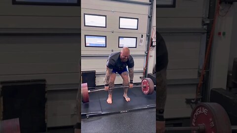 Hafthor está voltando aos poucos | 290kg