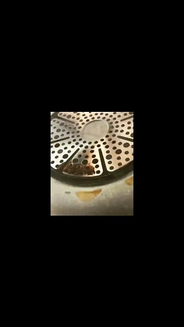 Easy breakfast wrap | @ketoguides__ on IG 🥓🧀🥚 #shorts #breakfastwrap