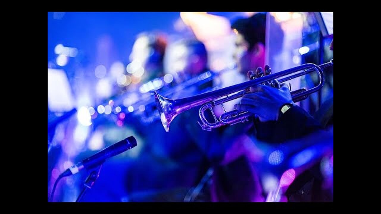 SYNTHONY Orchestra performs Cafe Del Mar