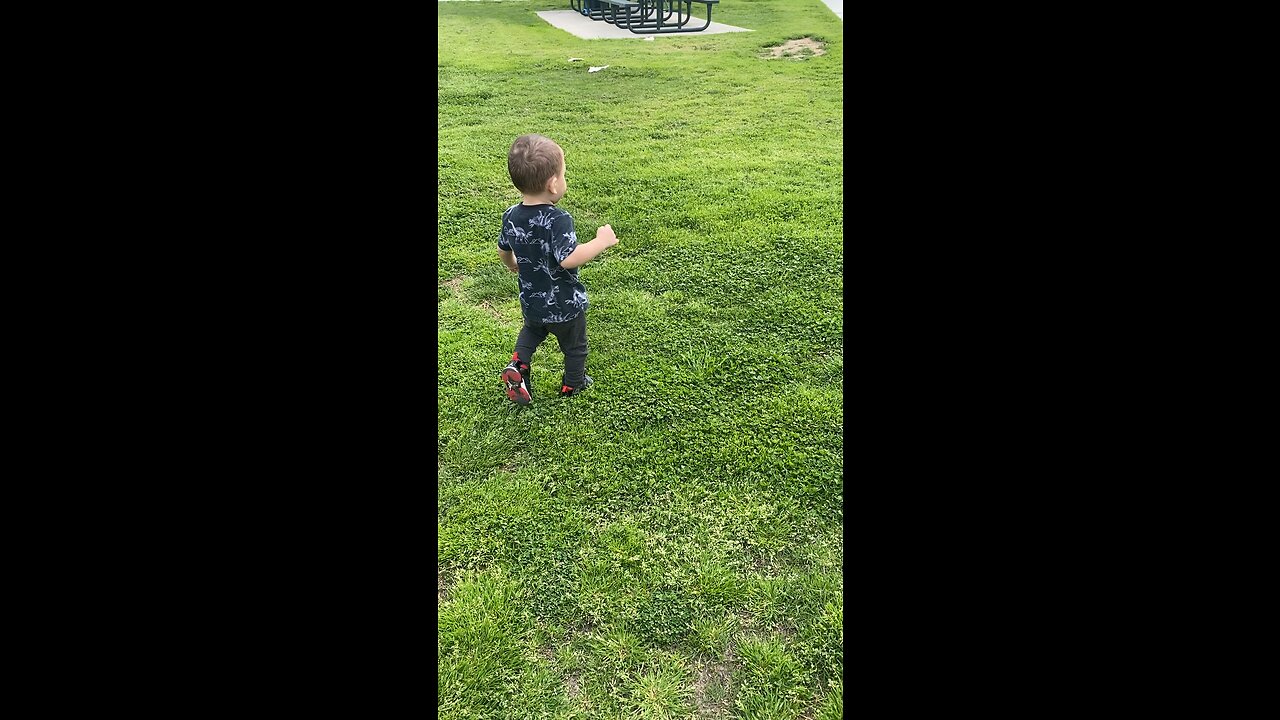 Running to the park. #fun #park #baby #lol #excited #funny