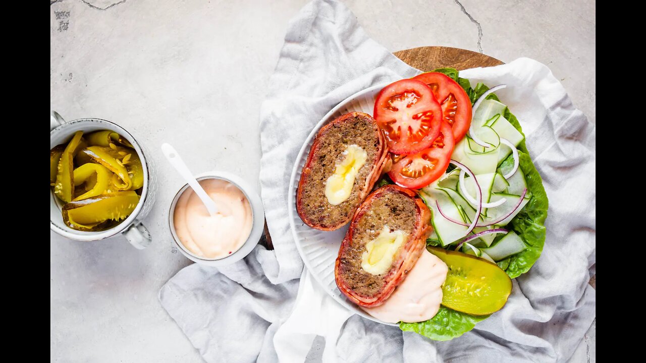 Keto cheese-burger meatloaf with BBQ mayo