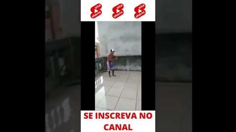 Foi Chutar o Balde #shorts