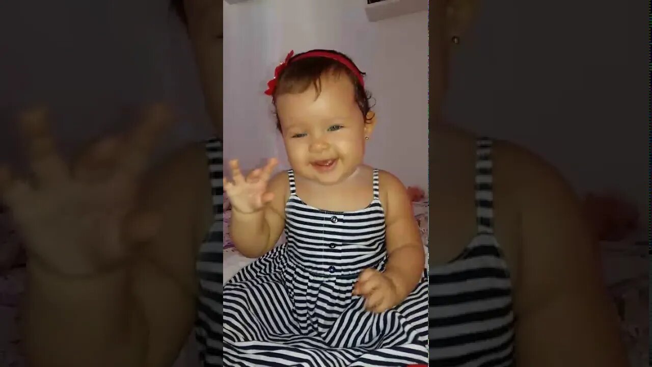 Eu SOU LINDA - Bonjour maman - Good morning mom - #shorts #linda #bebe #viral