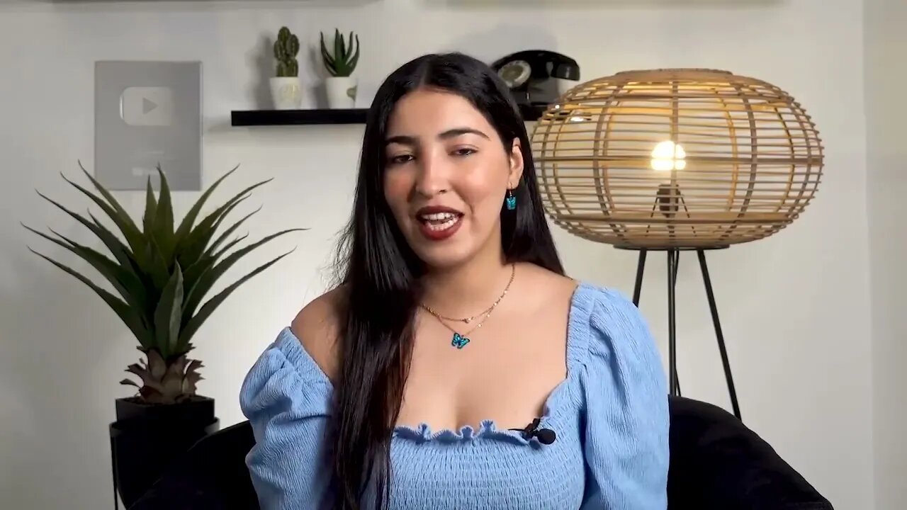 🇲🇦 🇫🇷شنو وقع لسلمى العزيري بفرنسا ؟ طلب العلم سالا بكارثة