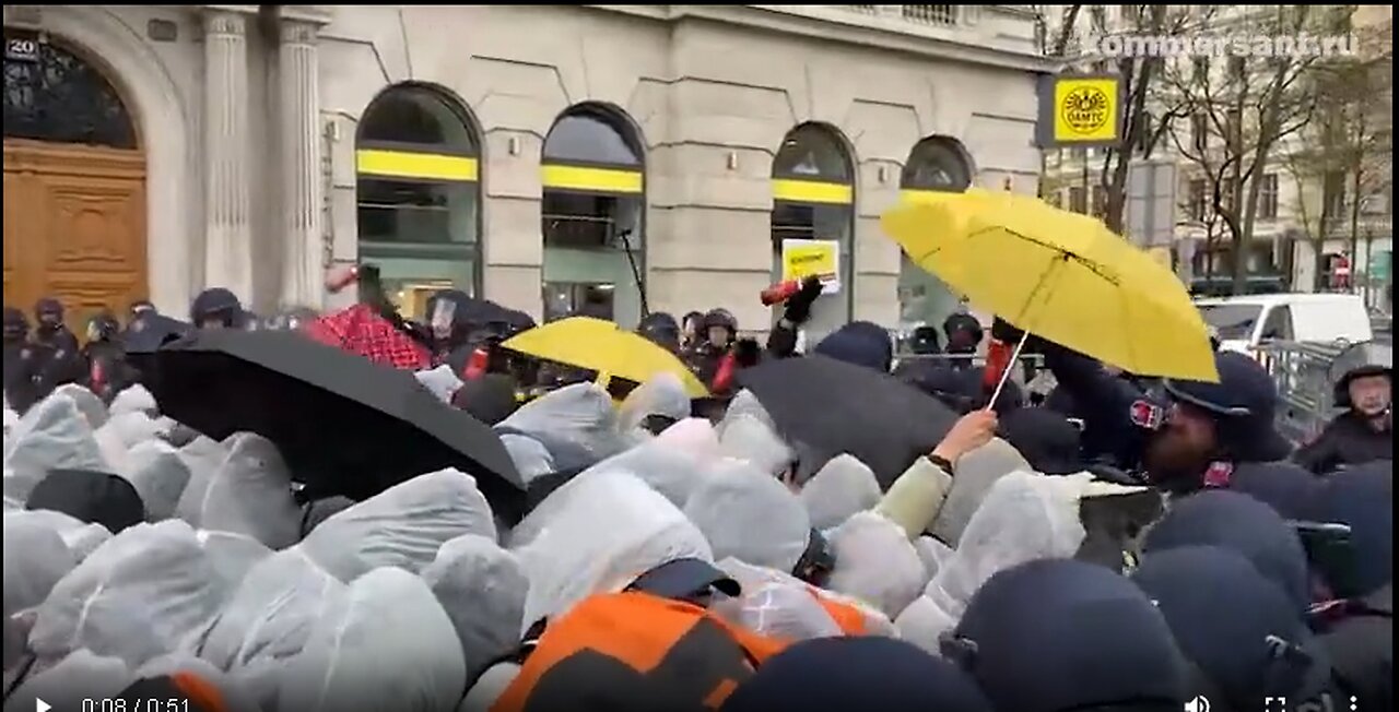 🇦🇹🇪🇺 In the center of Vienna, environmental activists tried to disrupt the European Gas Confere